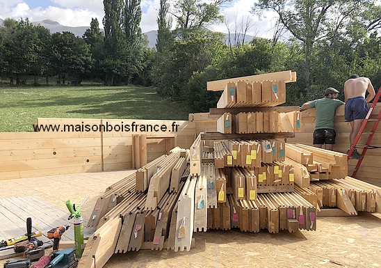 kit de maison en bois autoconstruction